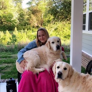 Meet your Posher, Hannah